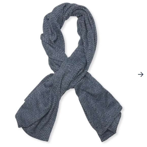 Chappywrap Bayside Herringbone Shawl - Picture 4 of 6